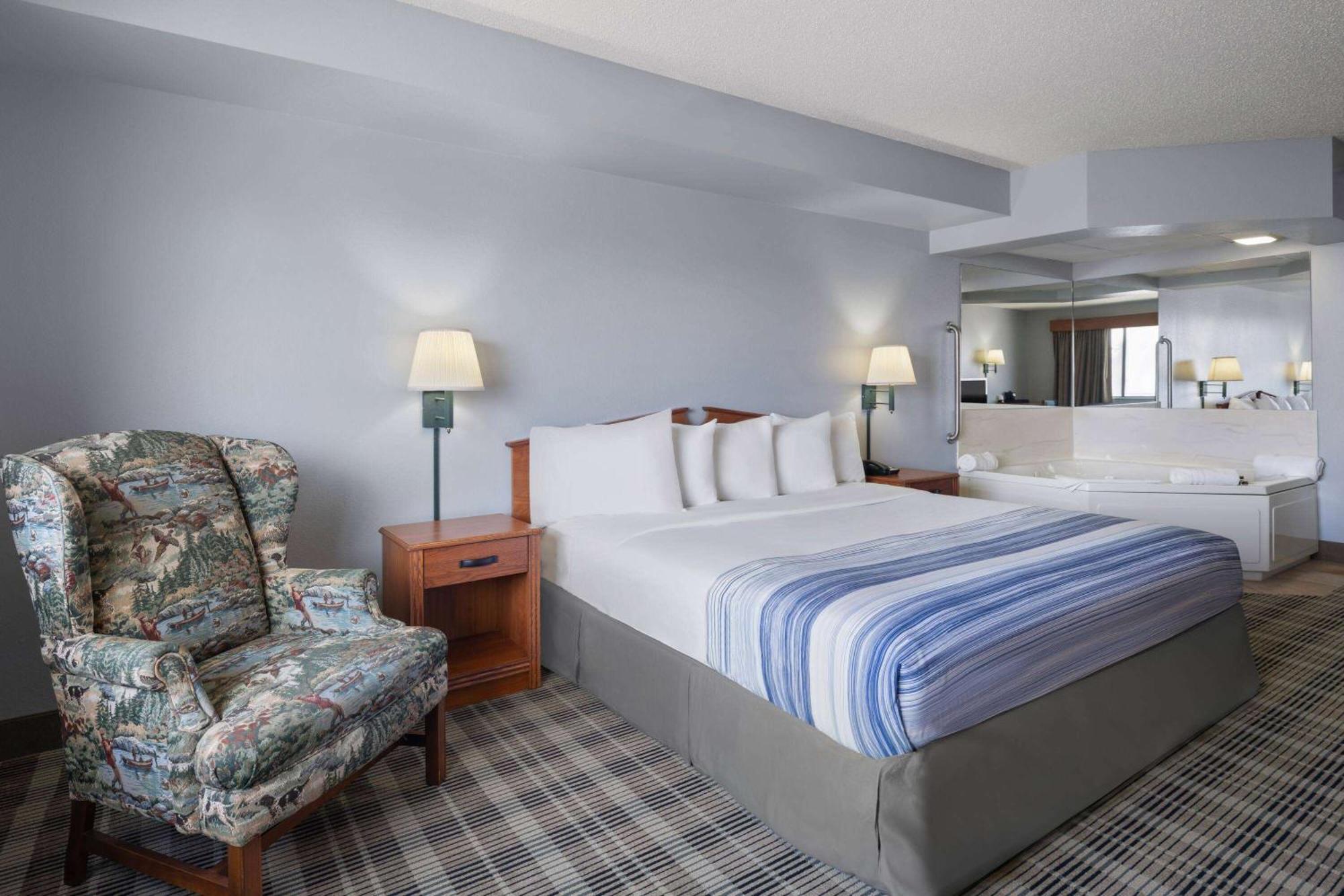Americinn By Wyndham Stuart